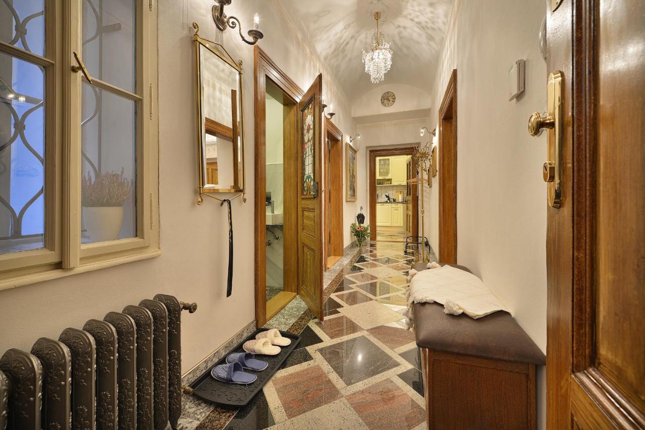 Dalia Janackovo Nabrezi Apartmán Prague